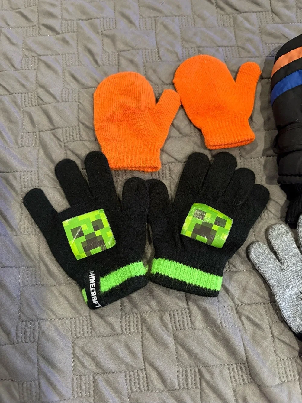 Toddler Winter Glove/ Mitten Bundle Set of 4 Size 2T-4T